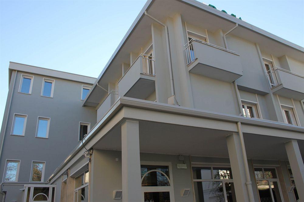 Hotel Rosa Abano Terme Luaran gambar
