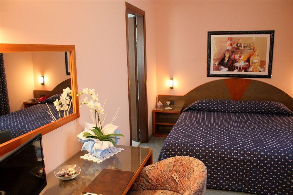 Hotel Rosa Abano Terme Luaran gambar