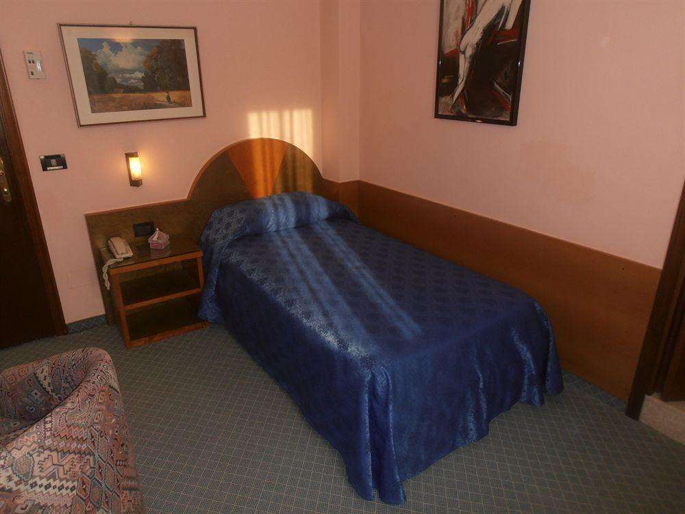 Hotel Rosa Abano Terme Luaran gambar