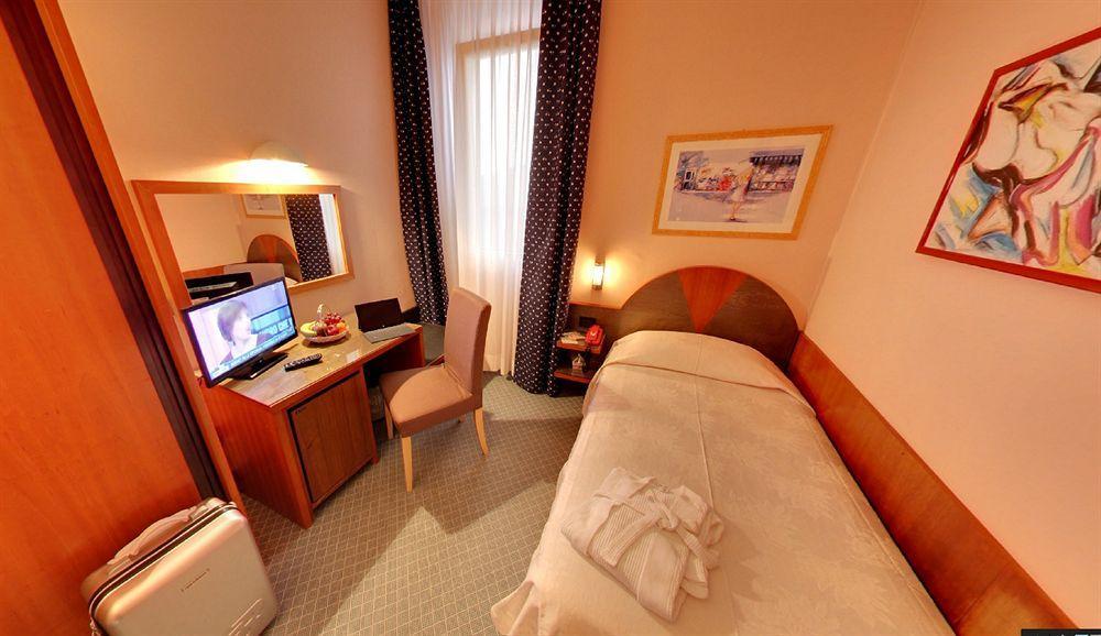 Hotel Rosa Abano Terme Luaran gambar