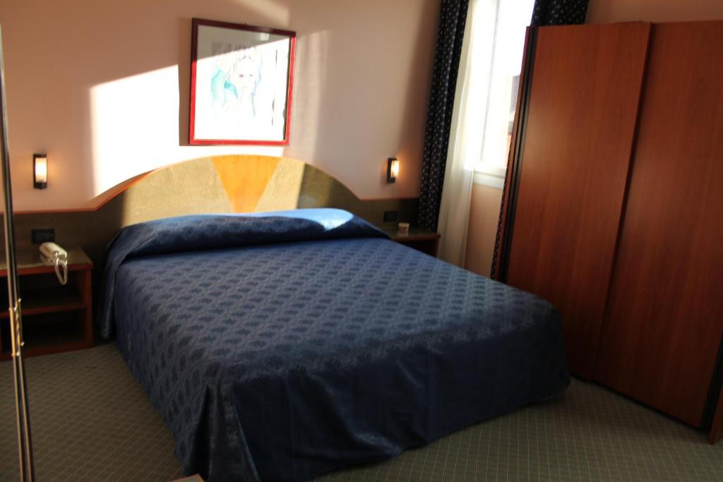 Hotel Rosa Abano Terme Bilik gambar