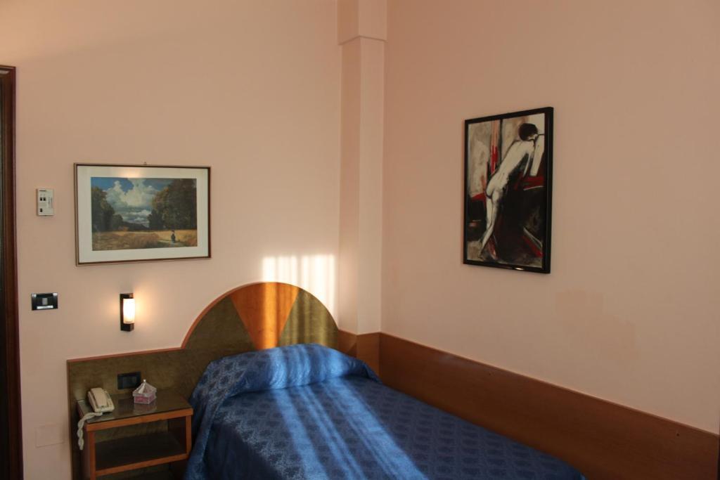 Hotel Rosa Abano Terme Bilik gambar