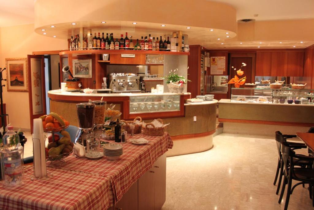 Hotel Rosa Abano Terme Luaran gambar
