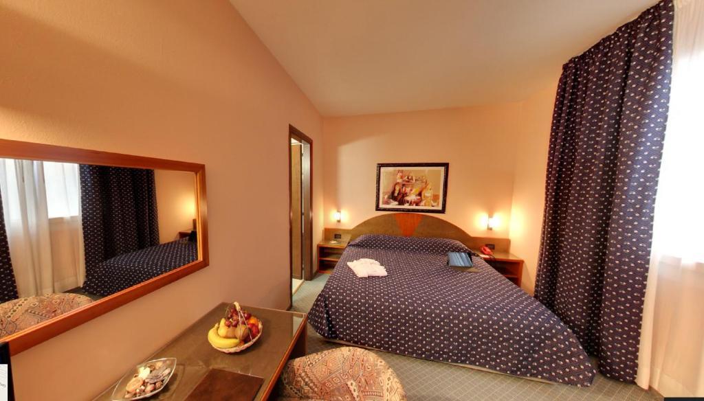 Hotel Rosa Abano Terme Bilik gambar