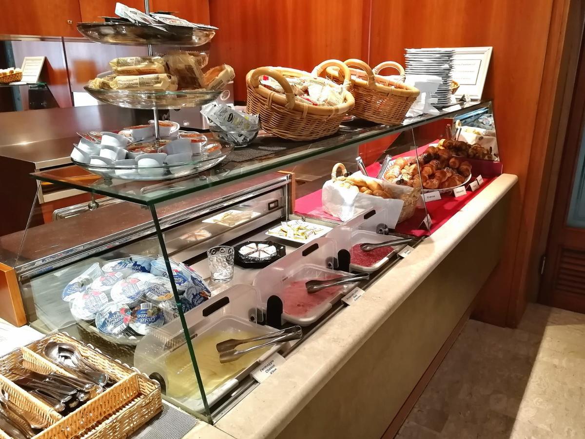 Hotel Rosa Abano Terme Luaran gambar